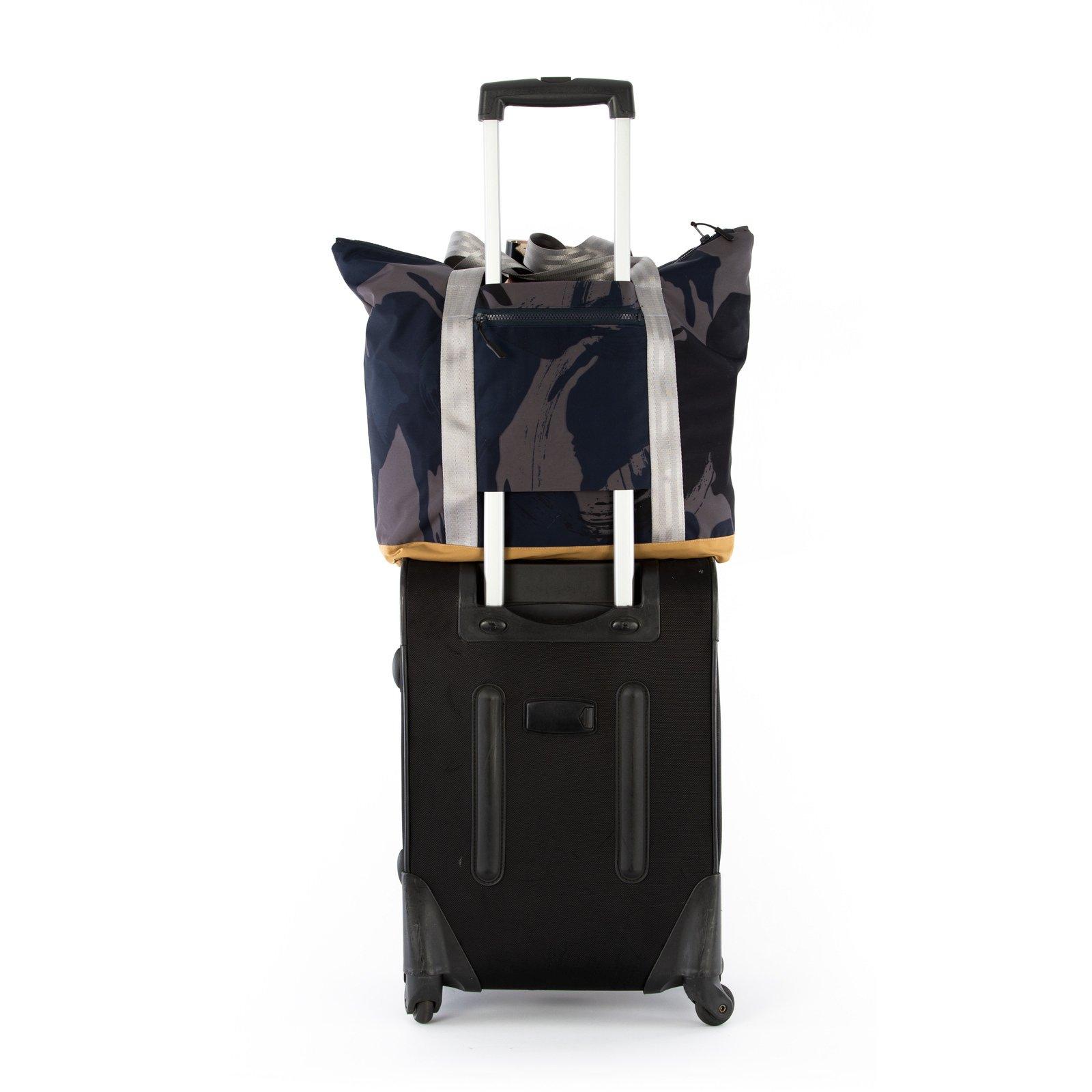 GALAXIE 3 - SUPERNOVA (LARGE) - The Perfect Carry-On!